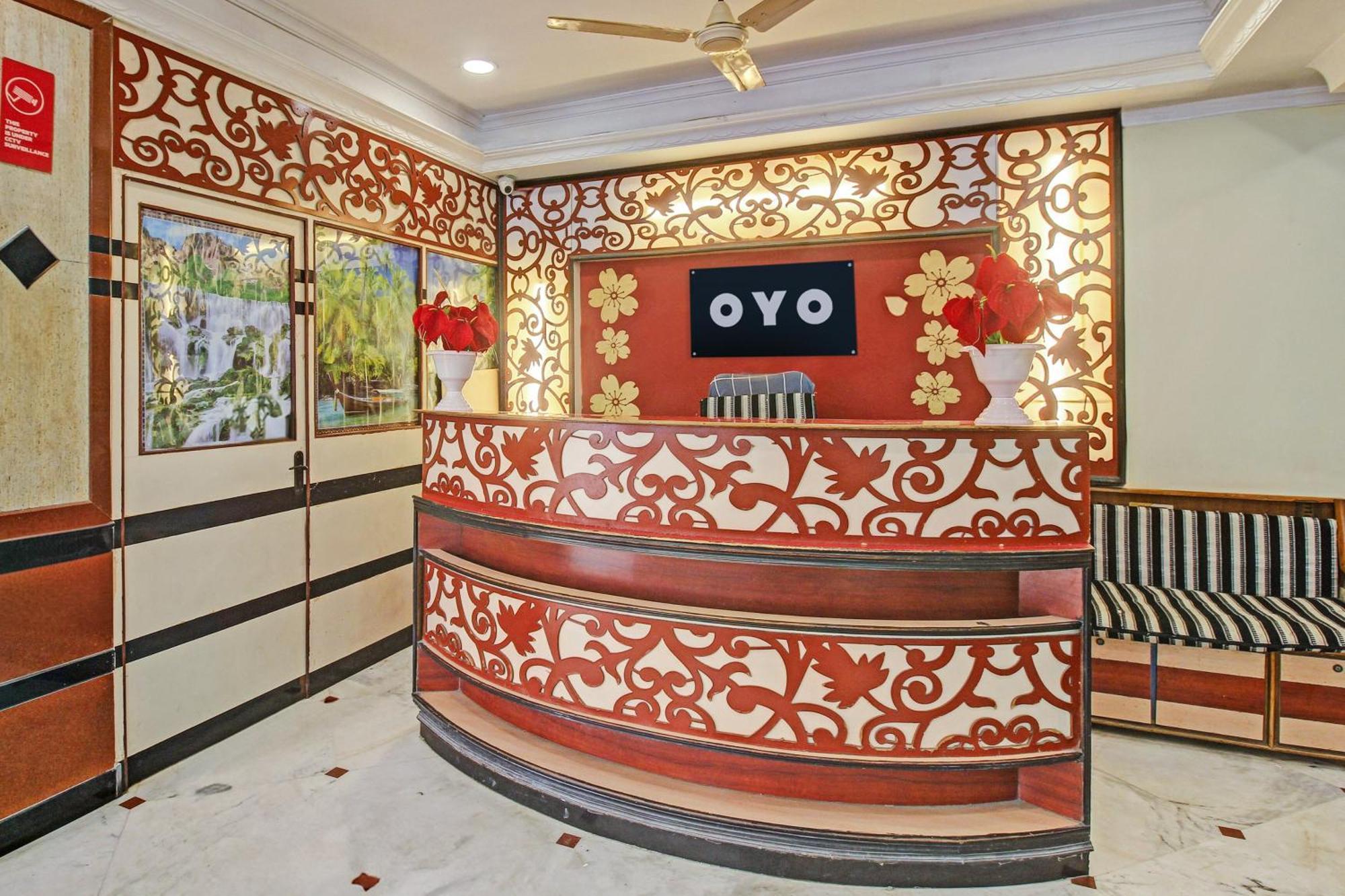 Hotel O Ruma Near Nampally Railway Station Hyderabad Exterior foto